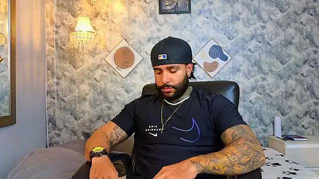 Apolo rousse1 online show from 15, 1, 2026