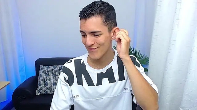 Matiius18 online show from 7, 10, 2025