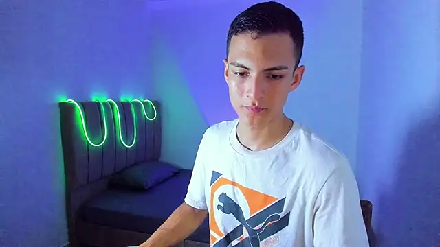 Snapshot of Matiius18 chatting on 13, 6, 2026 Matiius18 online show from 13, 6, 2026