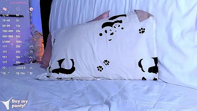 Ellamilano9 online show from 28, 1, 2025