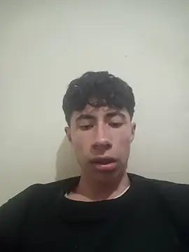 Snapshot of Rolito69 chatting on 14, 9, 2025 Rolito69 online show from 14, 9, 2025