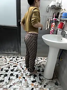 Sweet-Berry89 online show from 23, 11, 2025