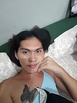 Pinkyweb 03 online show from 9, 4, 2026