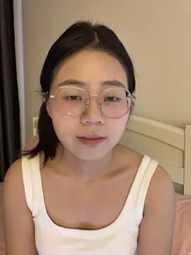 Snapshot of Ella-A9 chatting on 9, 9, 2025 Ella-A9 online show from 9, 9, 2025