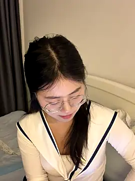Snapshot of Ella-A9 chatting on 24, 9, 2025 Ella-A9 online show from 24, 9, 2025