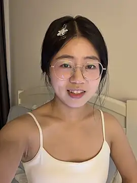 Snapshot of Ella-A9 chatting on 25, 9, 2025 Ella-A9 online show from 25, 9, 2025