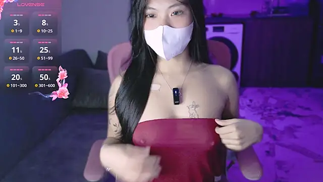 Snapshot of Phuong_Bee chatting on 2, 2, 2026 Phuong Bee online show from 2, 2, 2026