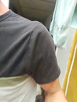 Brayanellatino online show from 27, 3, 2026