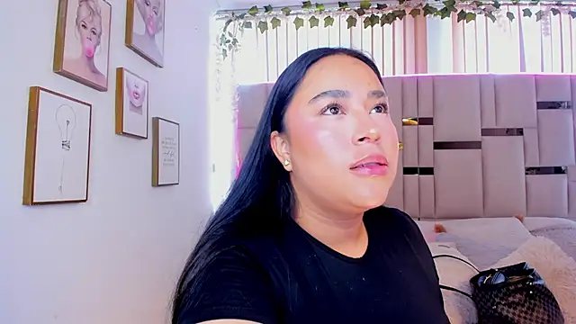 Zoey thompson online show from 6, 3, 2026