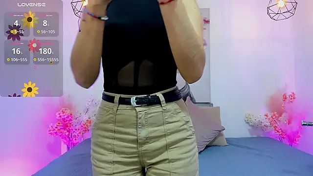 lucyy liiuu online show from 6, 11, 2025