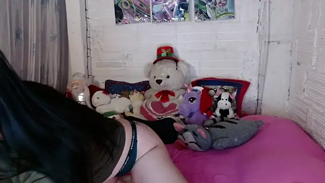 Snapshot of Pamelaa_reyess_2 chatting on 23, 12, 2025 Pamelaa reyess 2 online show from 23, 12, 2025