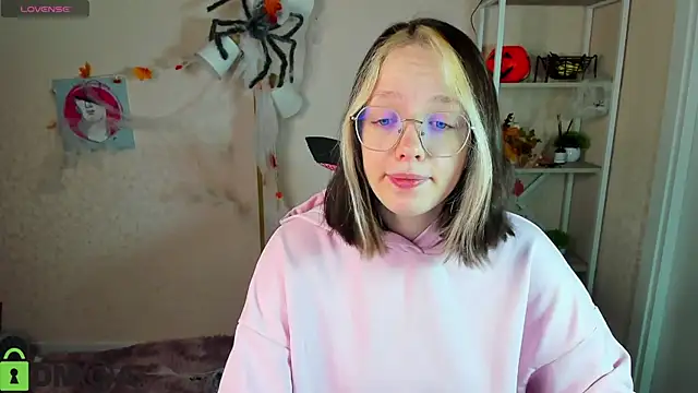 R0cket bunny online show from 12, 11, 2025