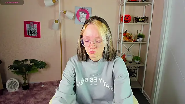 R0cket bunny online show from 19, 11, 2025