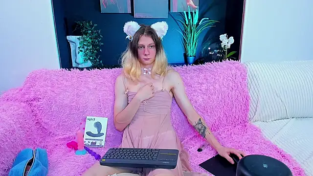 Snapshot of kitsuhii chatting on 11, 10, 2025 kitsuhii online show from 11, 10, 2025
