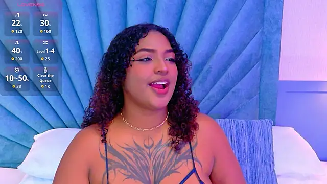 Cristal-Jonnes online show from 16, 10, 2025