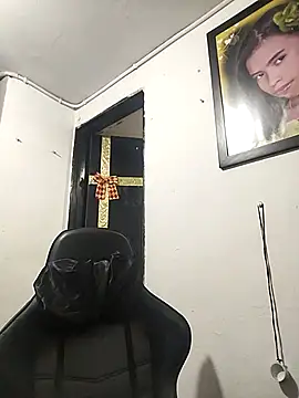 Snapshot of Pamelamiler__ chatting on 18, 11, 2025 Pamelamiler online show from 18, 11, 2025