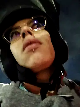 Pamelamiler   online show from 20, 3, 2026