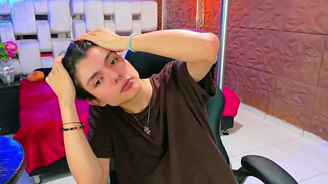 Snapshot of alandelrey57 chatting on 21, 2, 2026 alandelrey57 online show from 21, 2, 2026