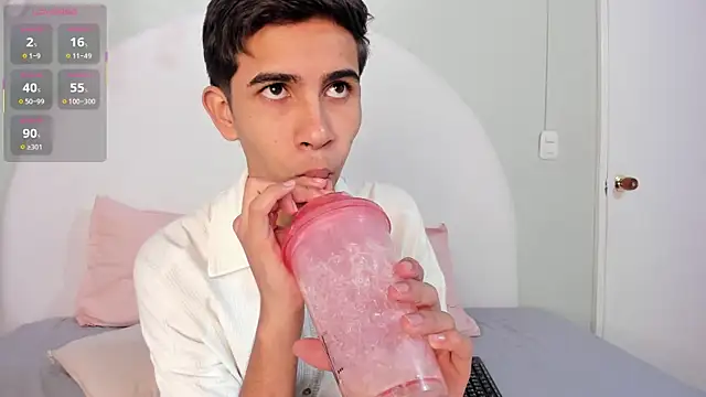 JoshuaSanzz online show from 31, 10, 2025