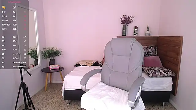 JeinnoveMontenegr0 online show from 21, 10, 2025