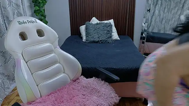 kataleya 29 online show from 10, 2, 2026