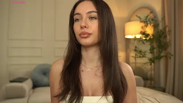 Ashley-Evans online show from 2, 3, 2026