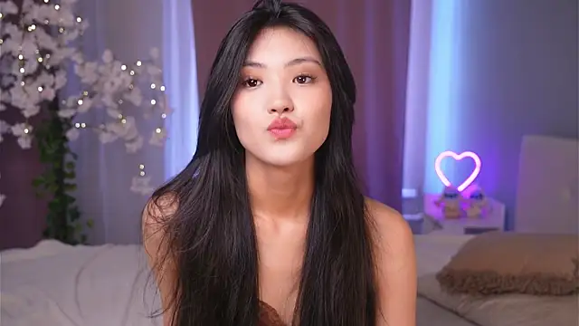 Snapshot of FancyEsten chatting on 10, 7, 2026 FancyEsten online show from 10, 7, 2026