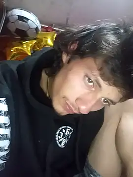 alexandercruz online show from 15, 12, 2025