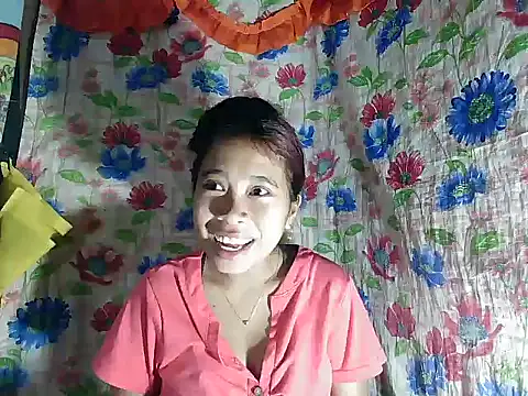 Snapshot of Pinay_Skinny18 chatting on 8, 9, 2025 Pinay Skinny18 online show from 8, 9, 2025