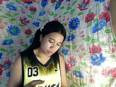 Snapshot of Pinay_Skinny18 chatting on 21, 9, 2025 Pinay Skinny18 online show from 21, 9, 2025