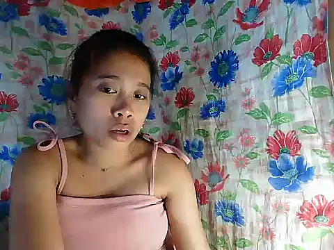 Snapshot of Pinay_Skinny18 chatting on 24, 9, 2025 Pinay Skinny18 online show from 24, 9, 2025