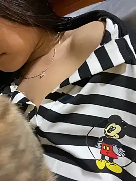 Snapshot of Sayhi_xo chatting on 13, 10, 2025 Sayhi xo online show from 13, 10, 2025