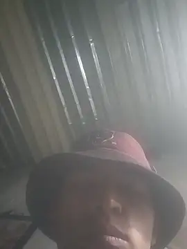 Snapshot of Narckse chatting on 4, 12, 2025 Narckse online show from 4, 12, 2025