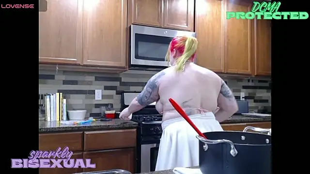 sparklybisexual online show from 15, 3, 2026