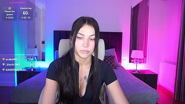 EliseVelour online show from 3, 6, 2026