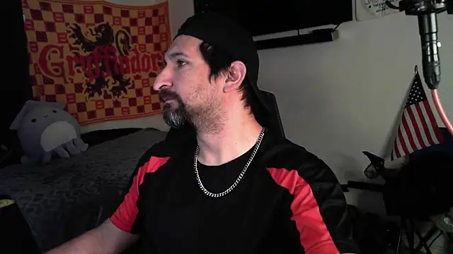 Snapshot of DevilPup75_ chatting on 1, 10, 2025 DevilPup75 online show from 1, 10, 2025