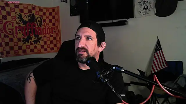 Snapshot of DevilPup75_ chatting on 3, 10, 2025 DevilPup75 online show from 3, 10, 2025