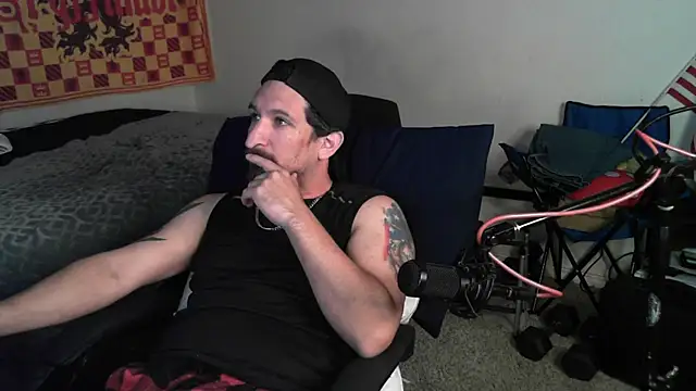 DevilPup75  online show from 26, 10, 2025