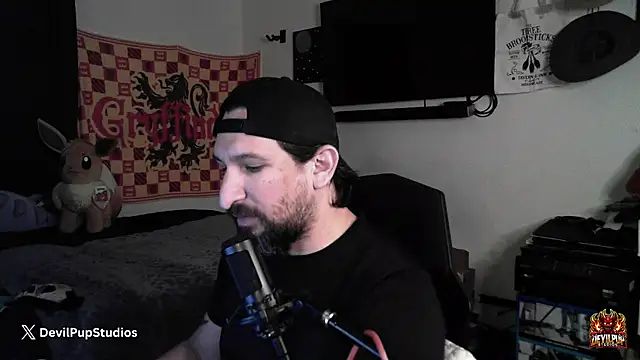 DevilPup75  online show from 17, 1, 2026