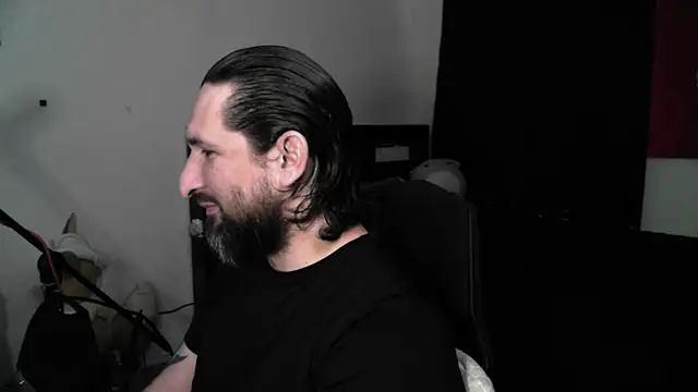 DevilPup75  online show from 18, 5, 2026