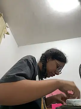 Valen1800 online show from 14, 3, 2026