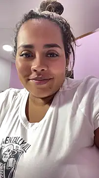 EmilyDuran  online show from 14, 4, 2026