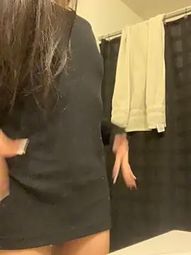 Snapshot of lovinlush chatting on 6, 1, 2026 lovinlush online show from 6, 1, 2026