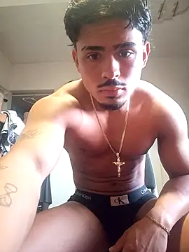 Snapshot of 69toro_ chatting on 19, 11, 2025 69toro online show from 19, 11, 2025