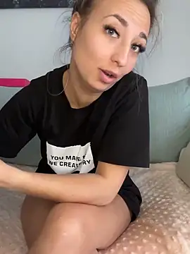 Celine charme online show from 30, 9, 2025