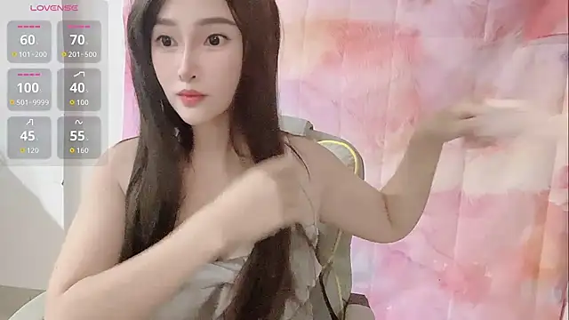 Crush-7ii online show from 4, 10, 2025