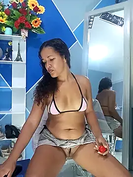 emma ucros online show from 18, 12, 2025