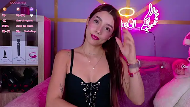 Snapshot of Chloegi__ chatting on 27, 10, 2025 Chloegi online show from 27, 10, 2025