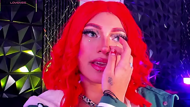 katierouge  online show from 13, 1, 2026