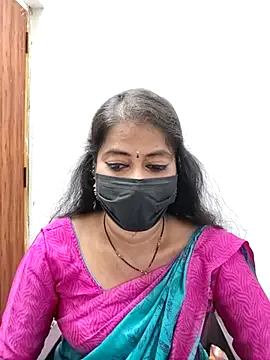 Snapshot of tamil_Sigappu_Roja chatting on 4, 7, 2026 tamil Sigappu Roja online show from 4, 7, 2026